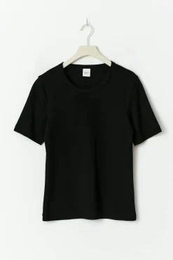 Basic classic top