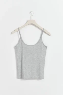 Basic strap singlet
