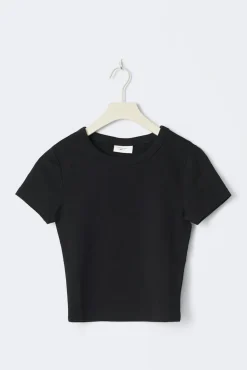Basic tight top