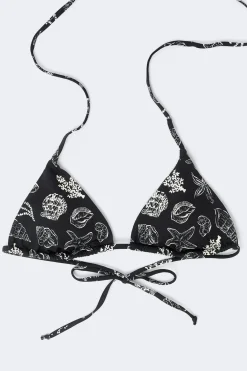 Bikini triangle top
