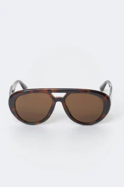 Bold aviator sunglasses