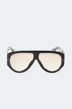 Bold aviator sunglasses