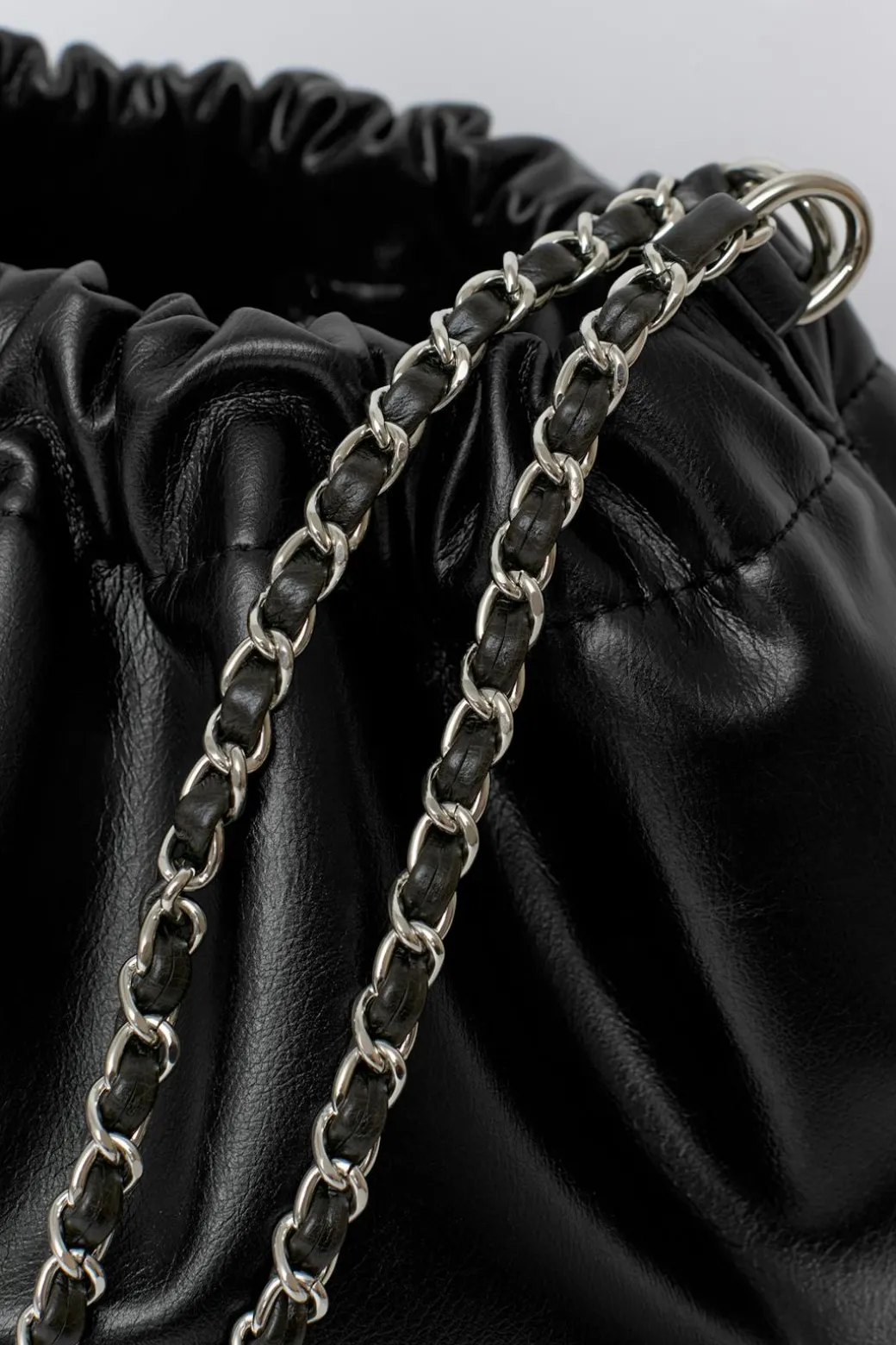 14+ chain shoulder bag