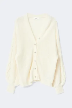 Chunky knitted cardigan