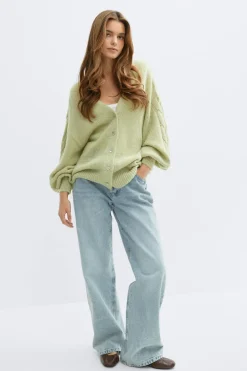 Chunky knitted cardigan