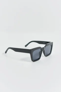 chunky sunglasses