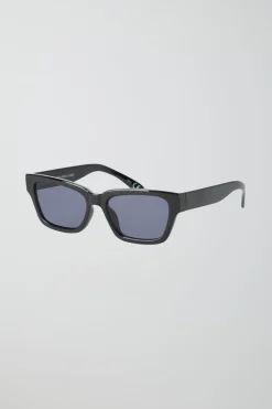 classic sunglasses