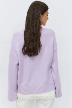 Crew neck knitted sweater