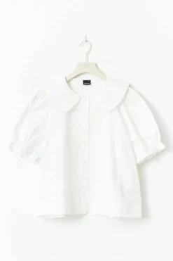 Cute collar blouse
