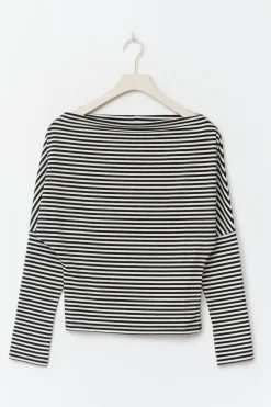 Dropped shoulder top
