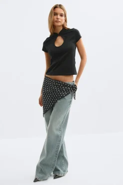 Embroidery hip scarf