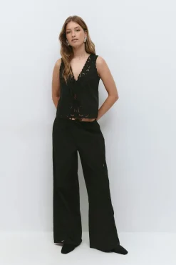 Embroidery poplin trousers