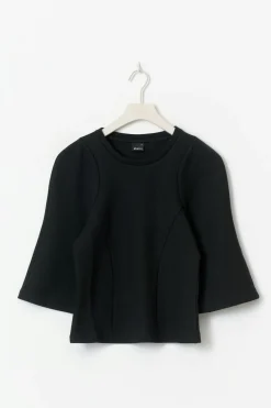 Fitted top