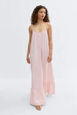 Flowy maxi dress