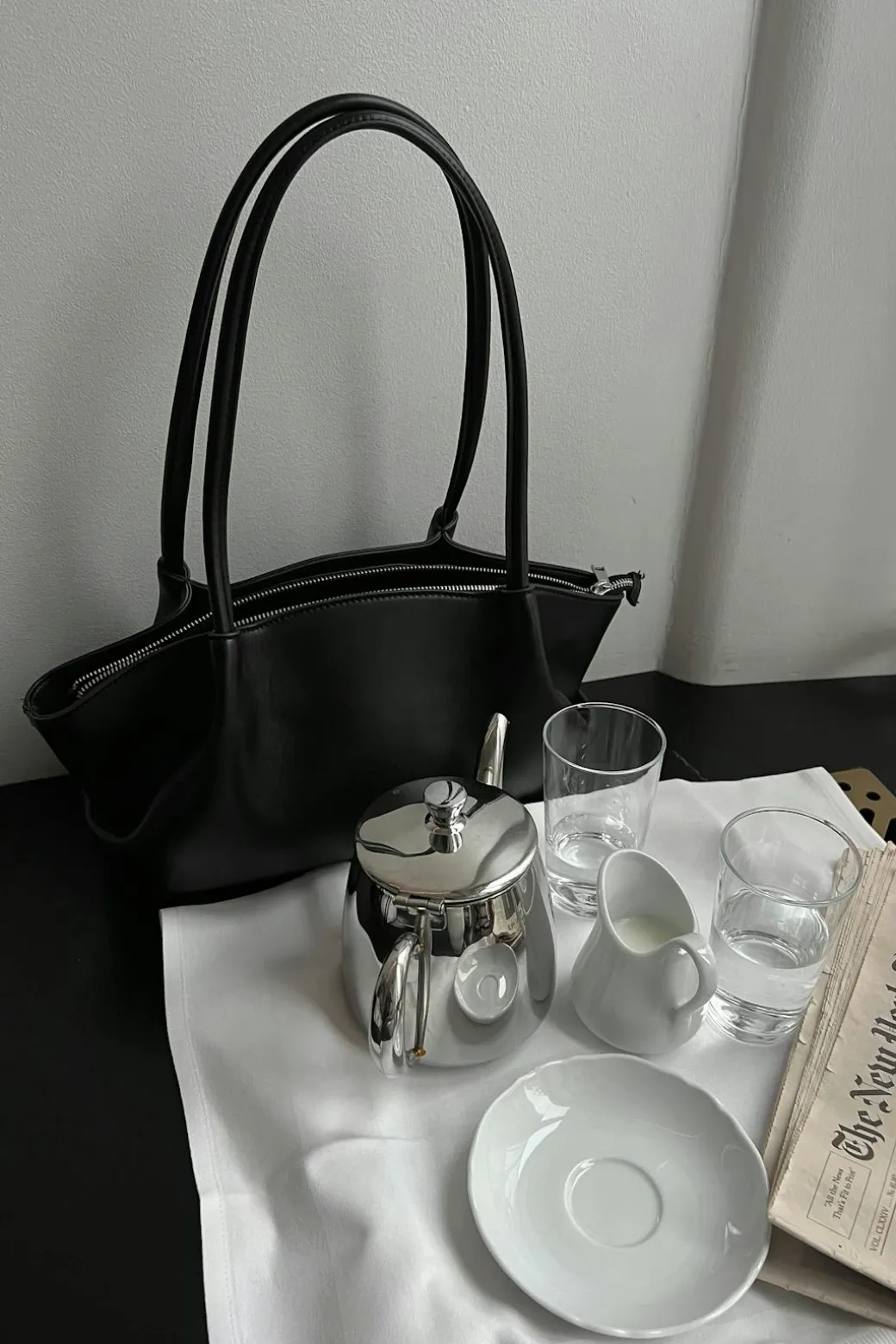 Fold detail shoulder bag