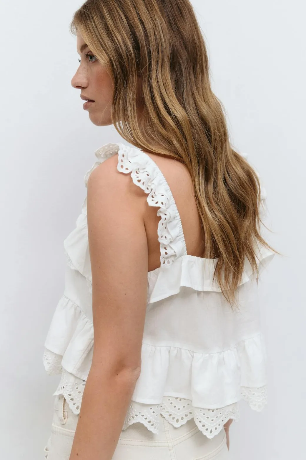 Frill top