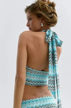 14+ halterneck top