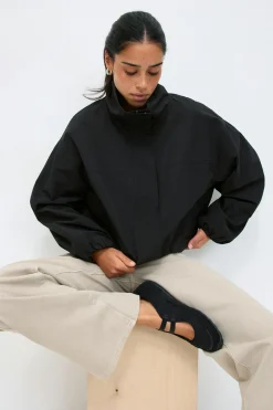 High neck sporty jacket