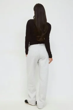 Iconic sweatpants