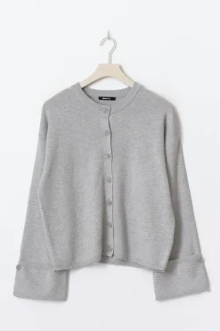 Knitted cardigan
