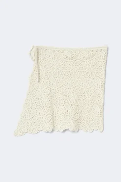 Knitted crochet apron skirt