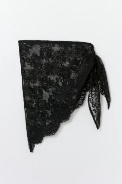 Lace hip scarf