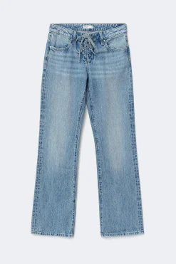 Lacing jeans