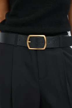 Large buckle belt