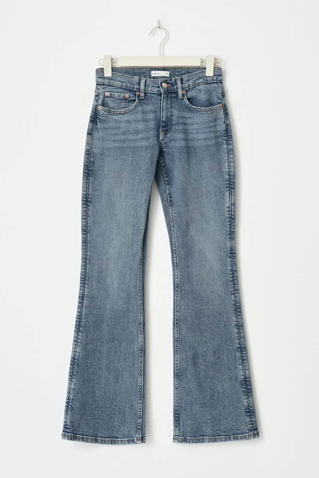Low waist bootcut jeans