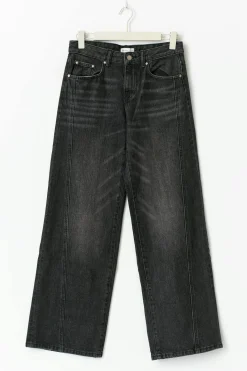 Low wide front seam jeans