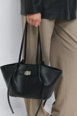 Midi long strap bag