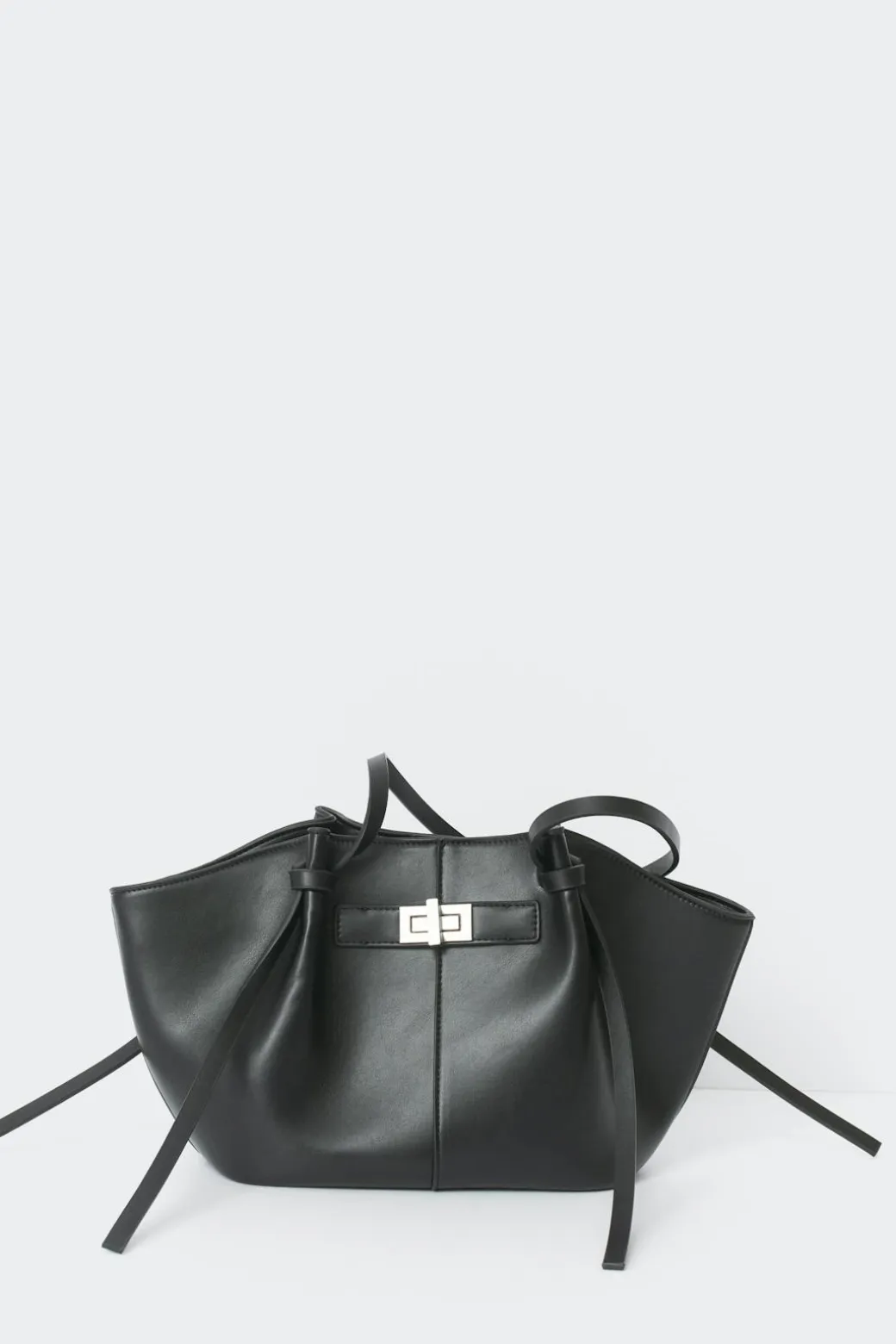 Midi long strap bag