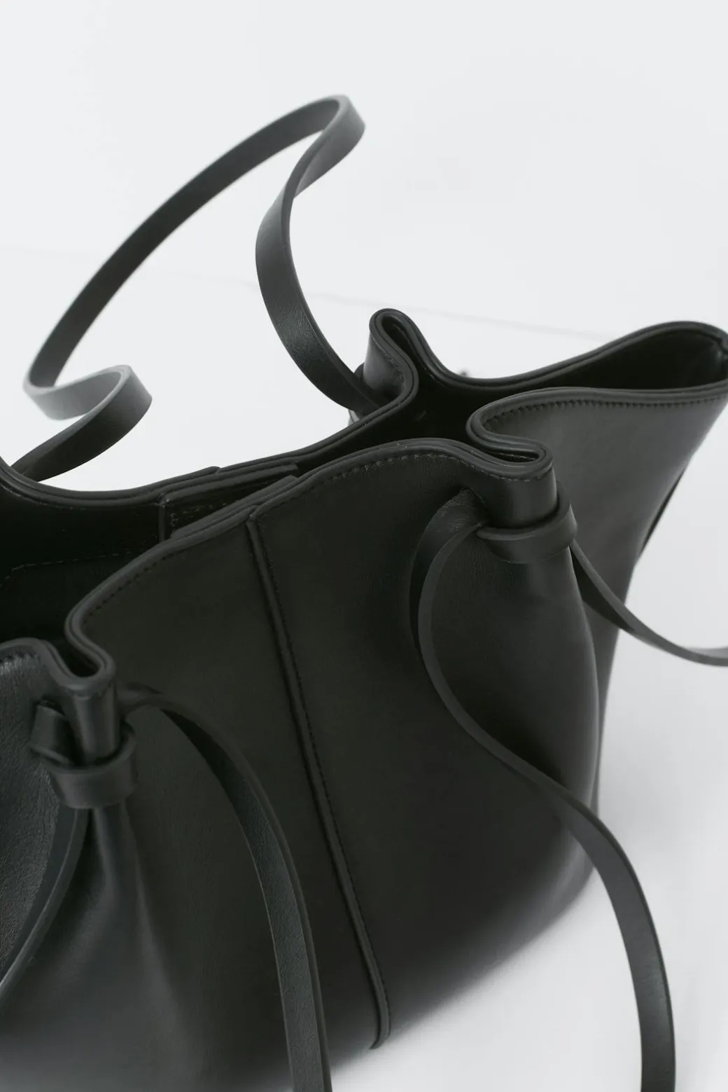 Midi long strap bag