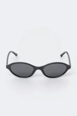 Oval sunglasses