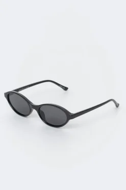 Oval sunglasses