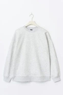 Oversized crew neck sweater