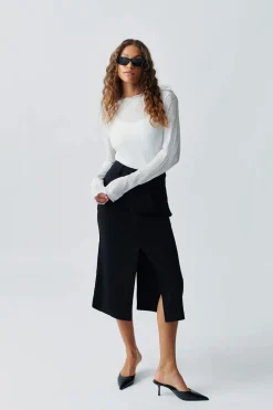 Pleated skirt