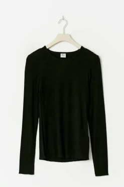 Premium long sleeve top