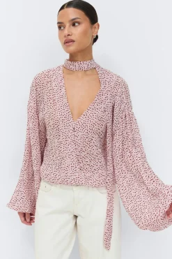 Scarf blouse