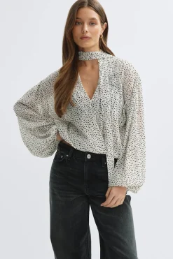 Scarf blouse