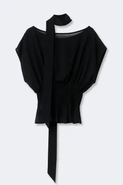 Scarf blouse
