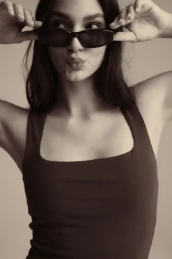 Square neck tank top