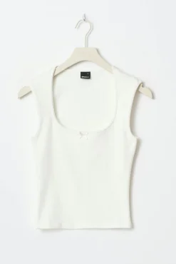 Tight rib top