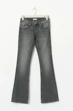 Ultra low bootcut jeans