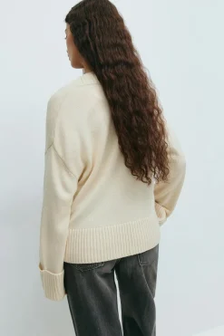 V-neck knitted sweater