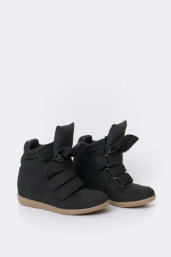 14+ wedge sneakers