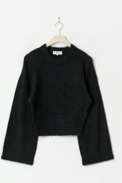 Wide sleeve knitted sweater