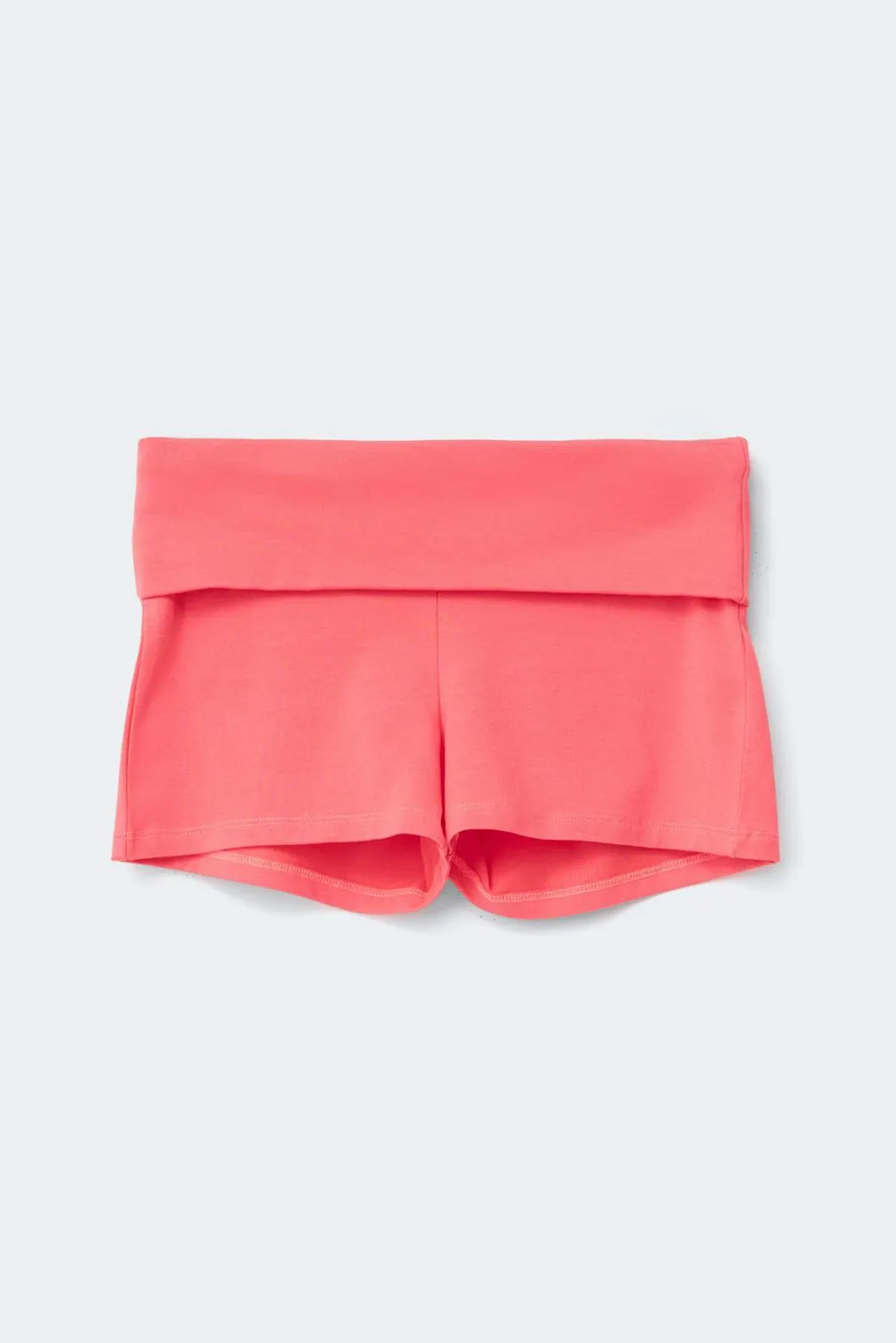 Y folded waist shorts